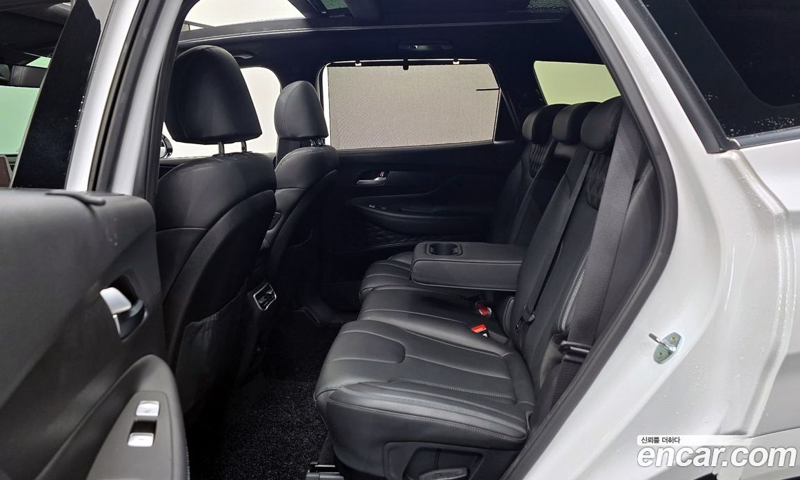 Hyundai Santa Fe Gasoline 2.5T 2WD