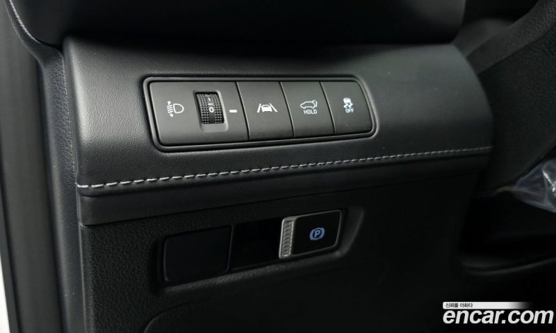 Hyundai Santa Fe Gasoline 2.5T 2WD