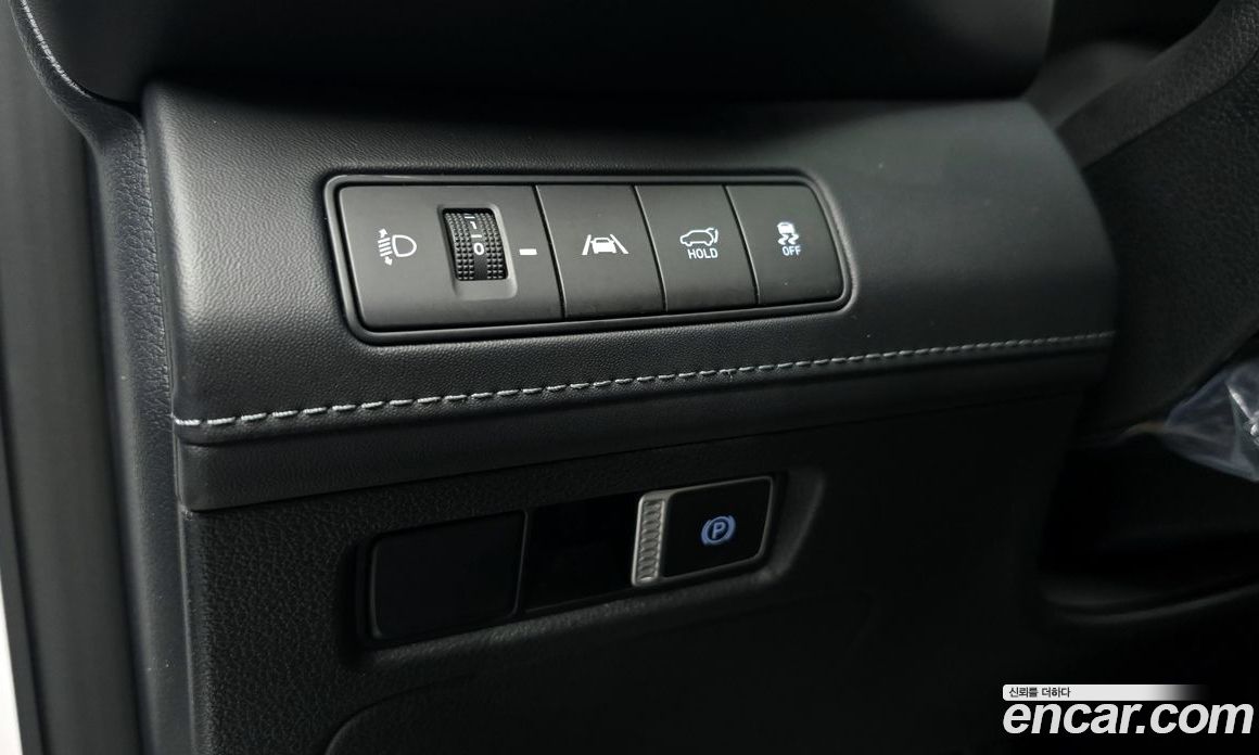 Hyundai Santa Fe Gasoline 2.5T 2WD