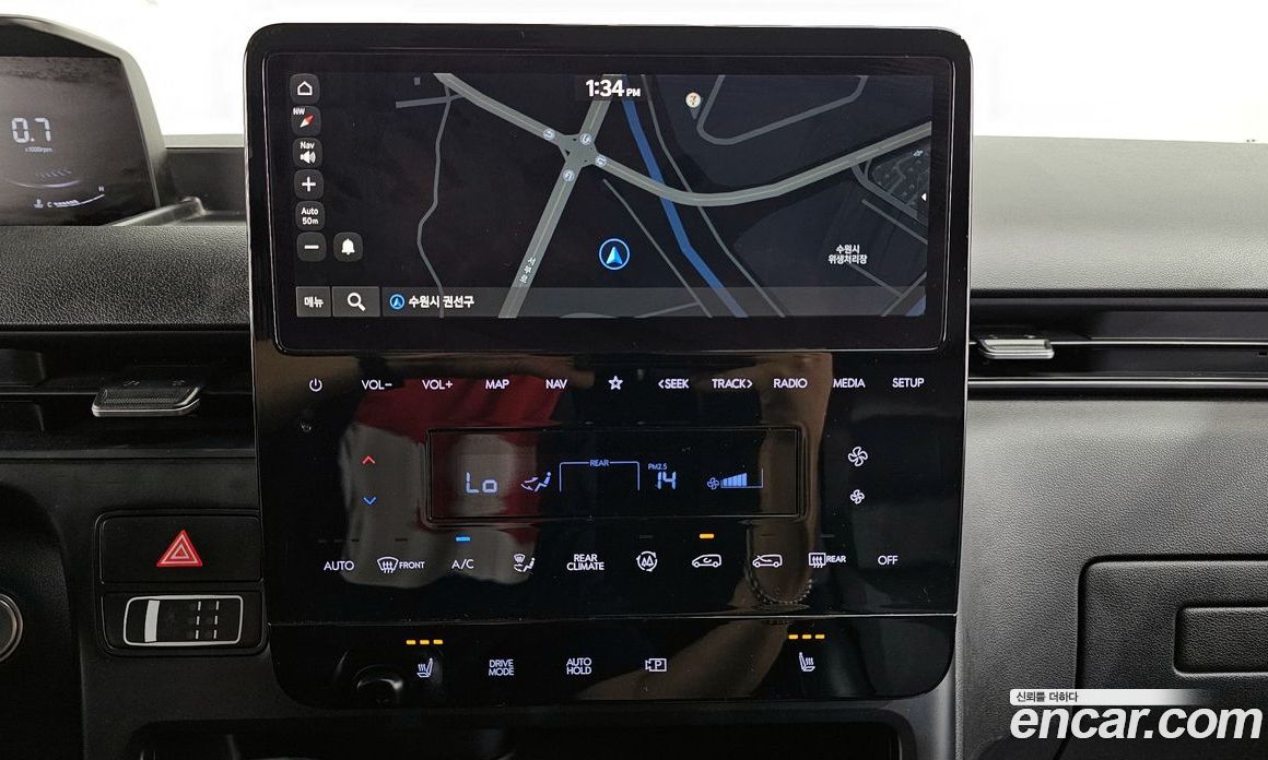 Hyundai Staria Tourer 9-Seater