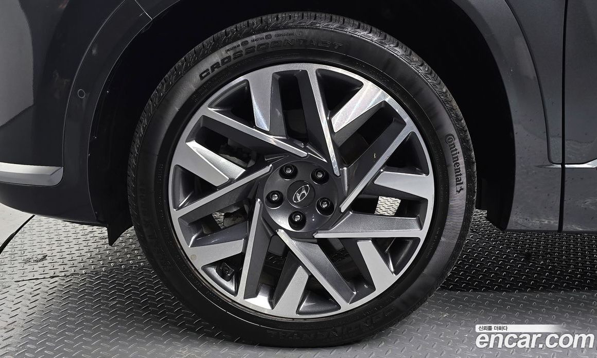 Hyundai Santa Fe Gasoline 2.5T 2WD