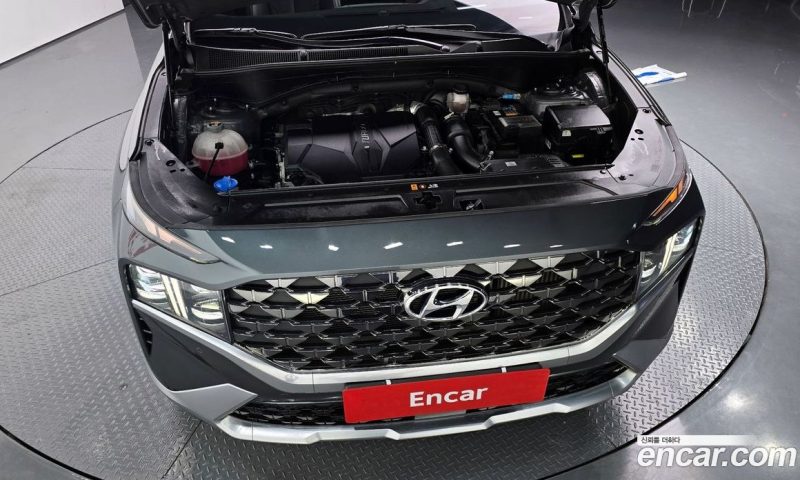 Hyundai Santa Fe Gasoline 2.5T 2WD
