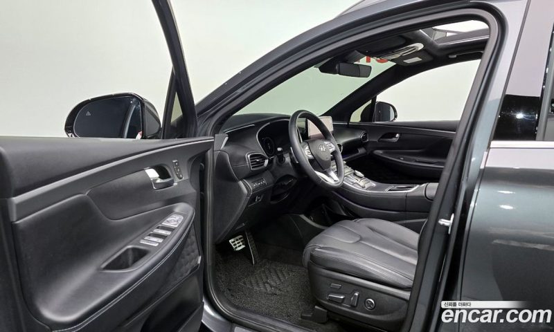 Hyundai Santa Fe Gasoline 2.5T 2WD