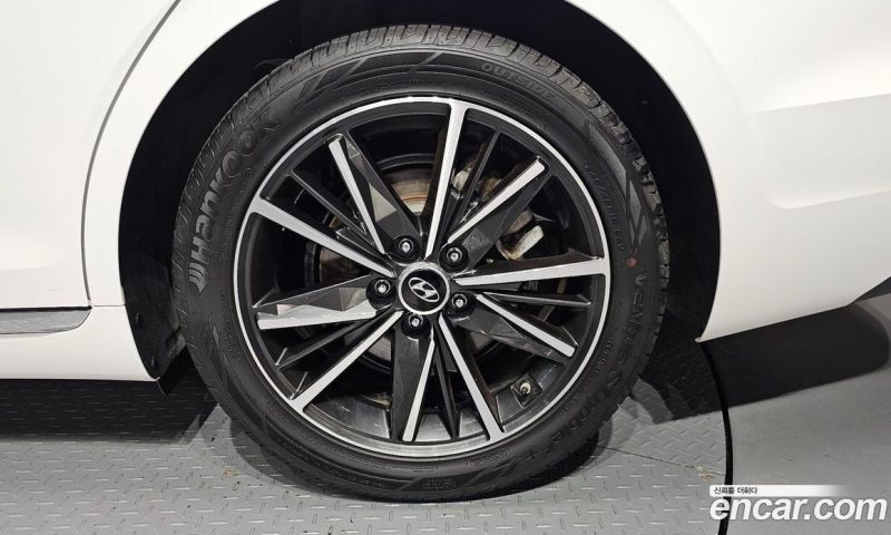 Hyundai Grandeur 2.5