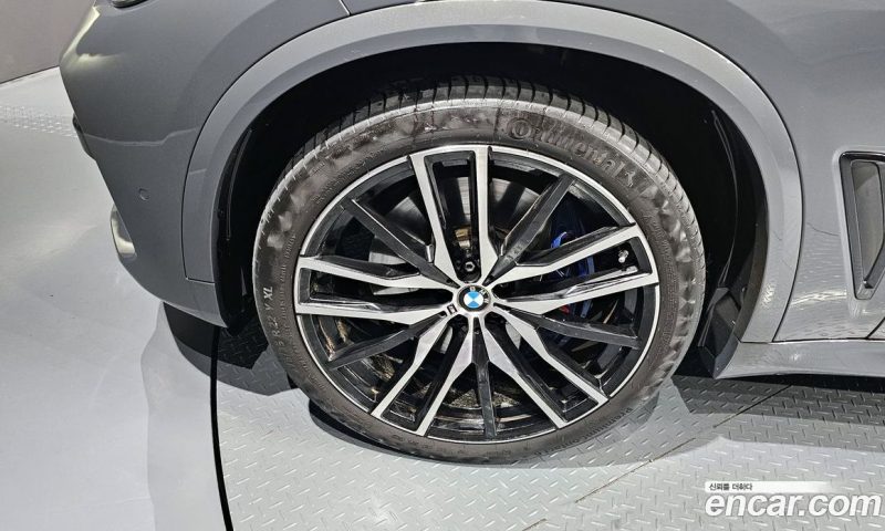 BMW X5 xDrive 40D M Sport Online Exclusive Editon