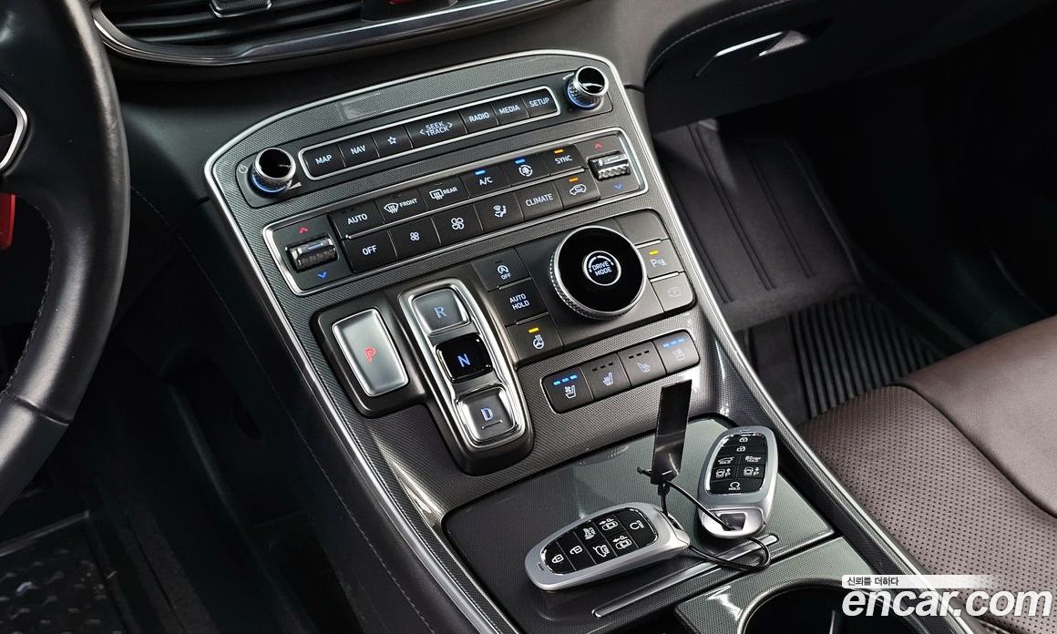 Hyundai Santa Fe Gasoline 2.5T 2WD