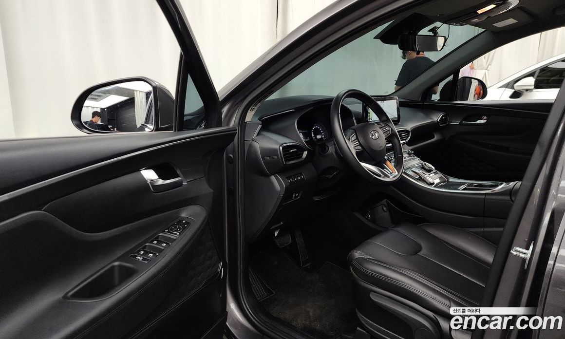 Hyundai Santa Fe Gasoline 2.5T 2WD