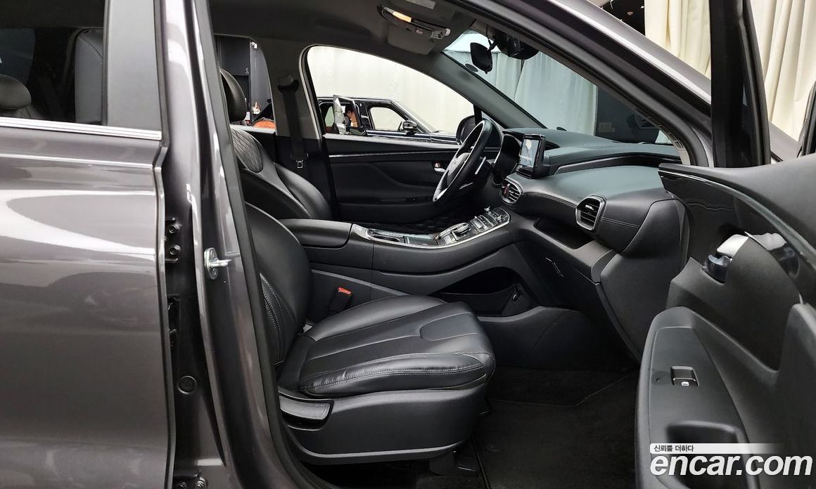 Hyundai Santa Fe Gasoline 2.5T 2WD