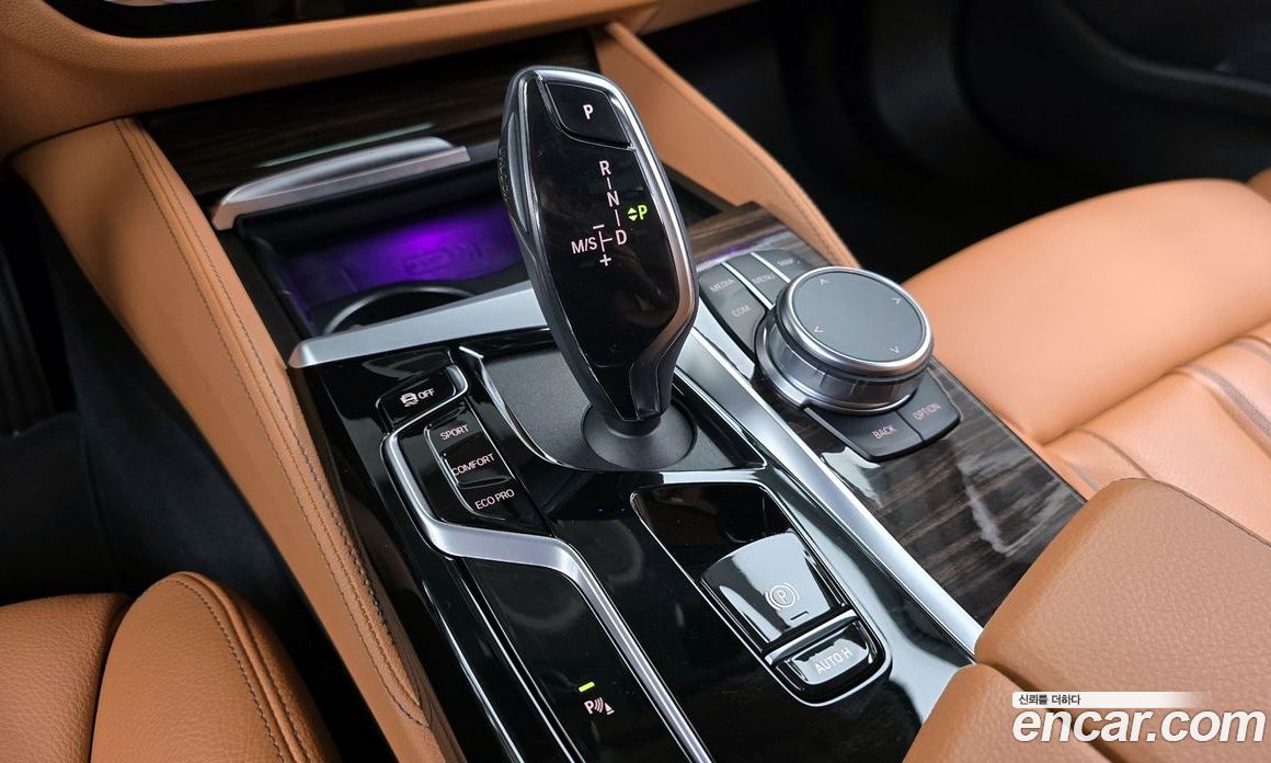 BMW 5-Series i520 Luxury