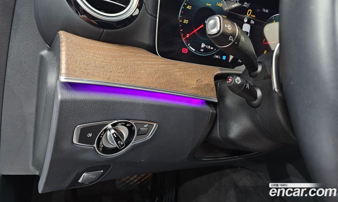 Mercedes Benz E-Class E250 Exclusive