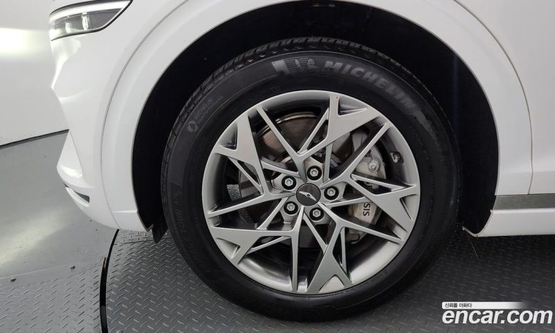 Genesis GV70 2.5T Gasoline 2WD