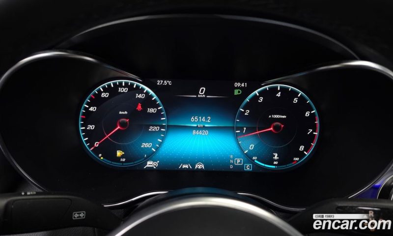 Mercedes Benz GLC-Class GCL300 4MATIC Coupe