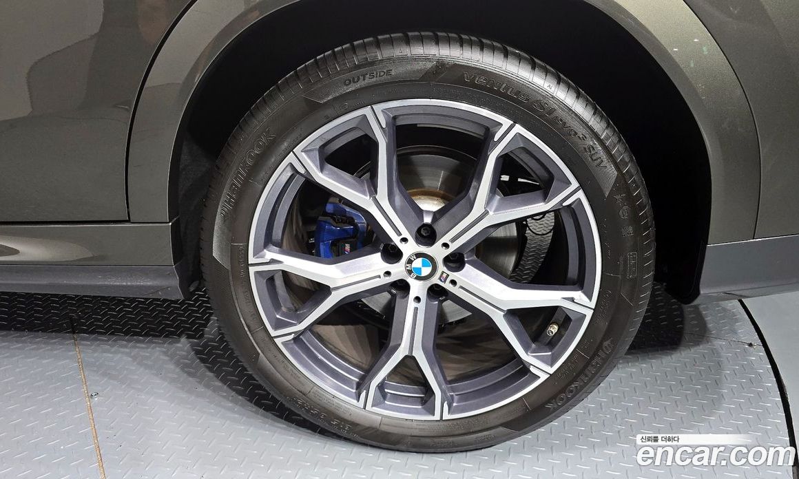 BMW X6 xDrive40i M Sport