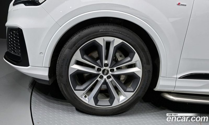 Audi Q7 55 TFSI Quattro Premium