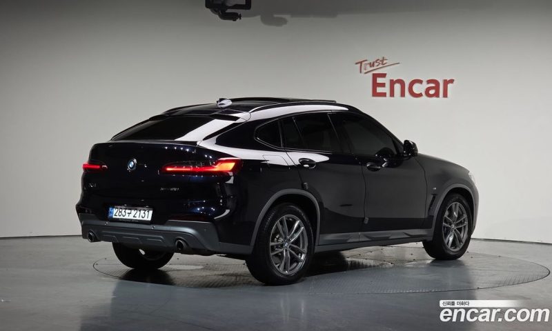 BMW X4 xDrive20i M Sports X Onlile Exclusive Edition