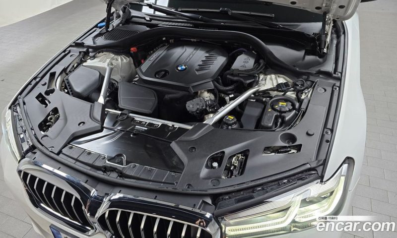 BMW 5-Series 523D xDrive M Sport