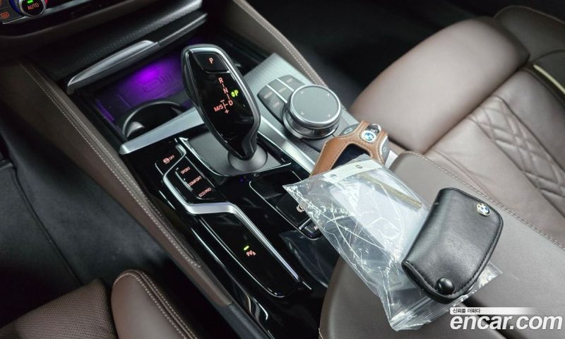 BMW 5-Series 523D xDrive M Sport