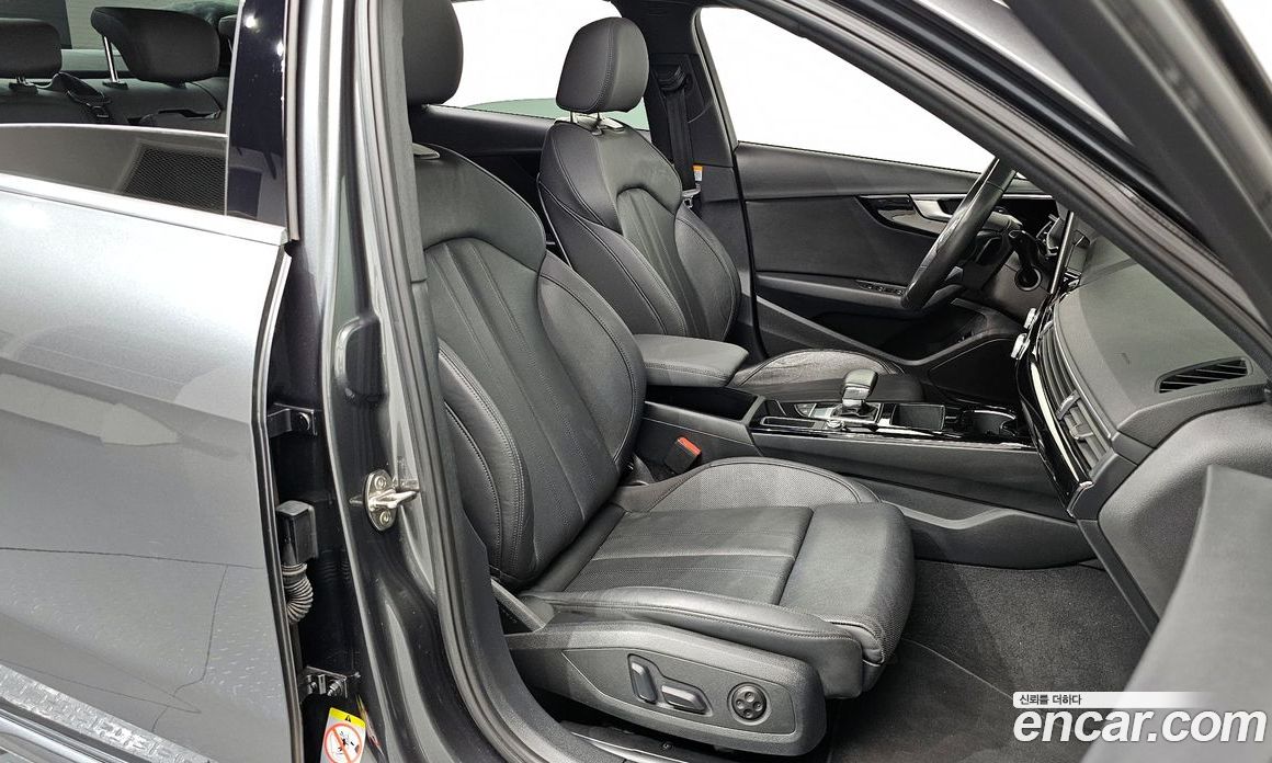 Audi A4 40 TFSI Premium