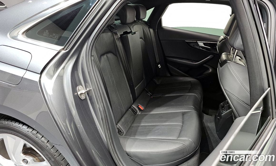 Audi A4 40 TFSI Premium