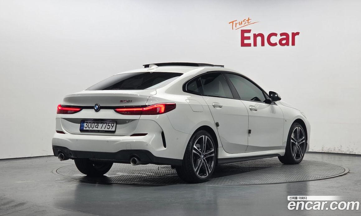 BMW 2-Series i220 M Sports