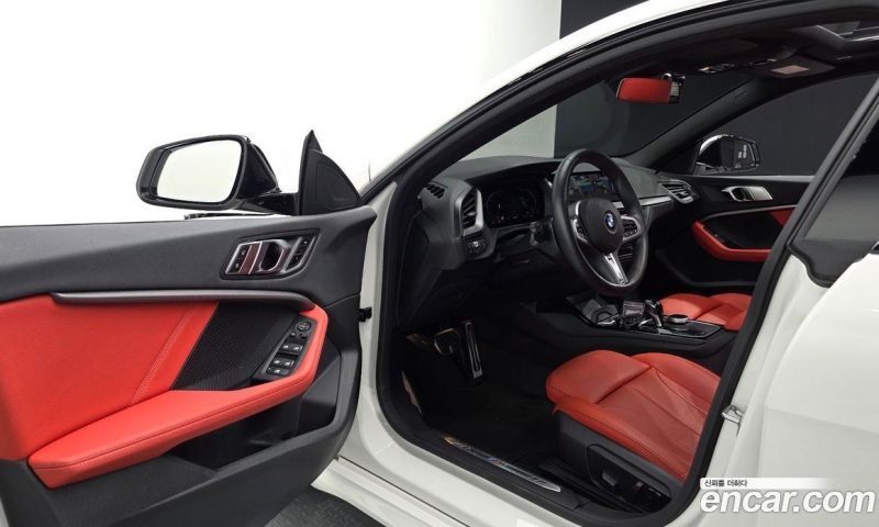 BMW 2-Series i220 M Sports