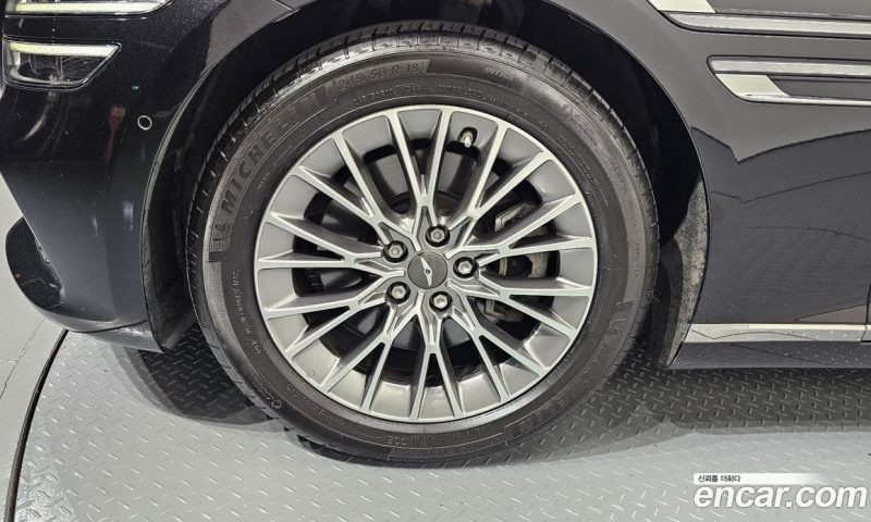 Genesis G80 Gasoline 2.5 Turbo 2WD