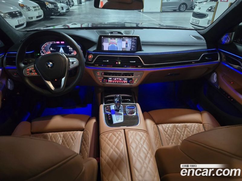 BMW 7-Series 740Li xDrive Design Pure Excellence