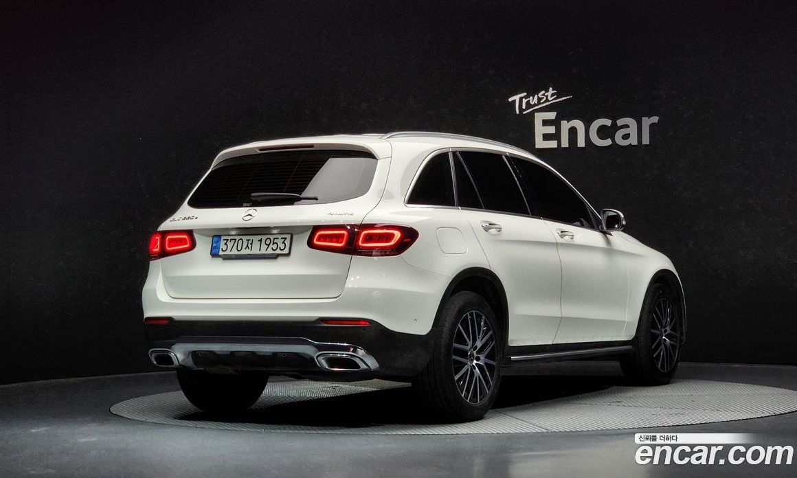 Mercedes Benz GLC-Class GLC220 D 4MATIC