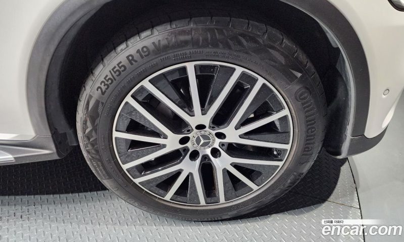 Mercedes Benz GLC-Class GLC220 D 4MATIC