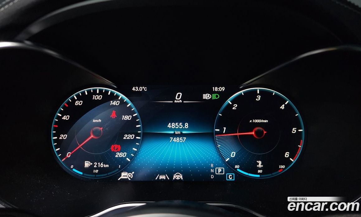 Mercedes Benz GLC-Class GLC220 D 4MATIC