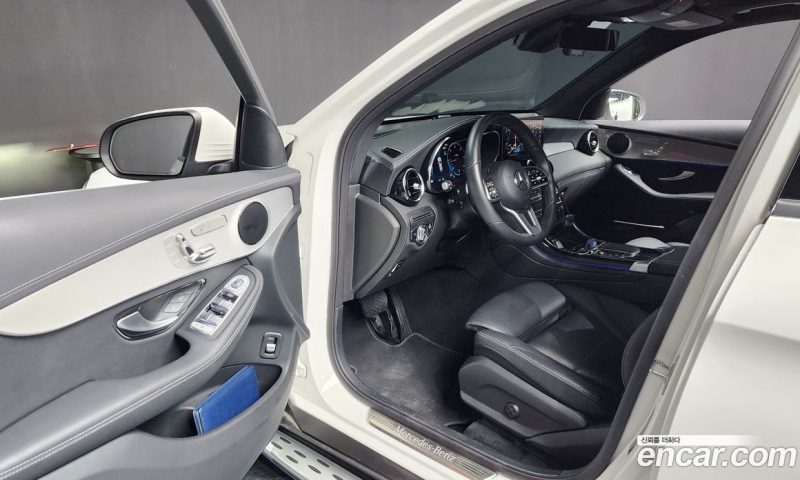 Mercedes Benz GLC-Class GLC220 D 4MATIC