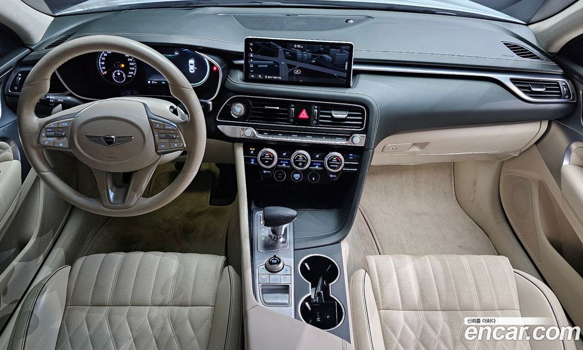 Genesis G70 Gasoline 2.0T 4WD