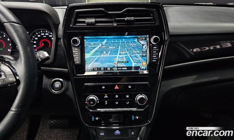 SsangYong Tivoli Gasoline 1.5 2WD