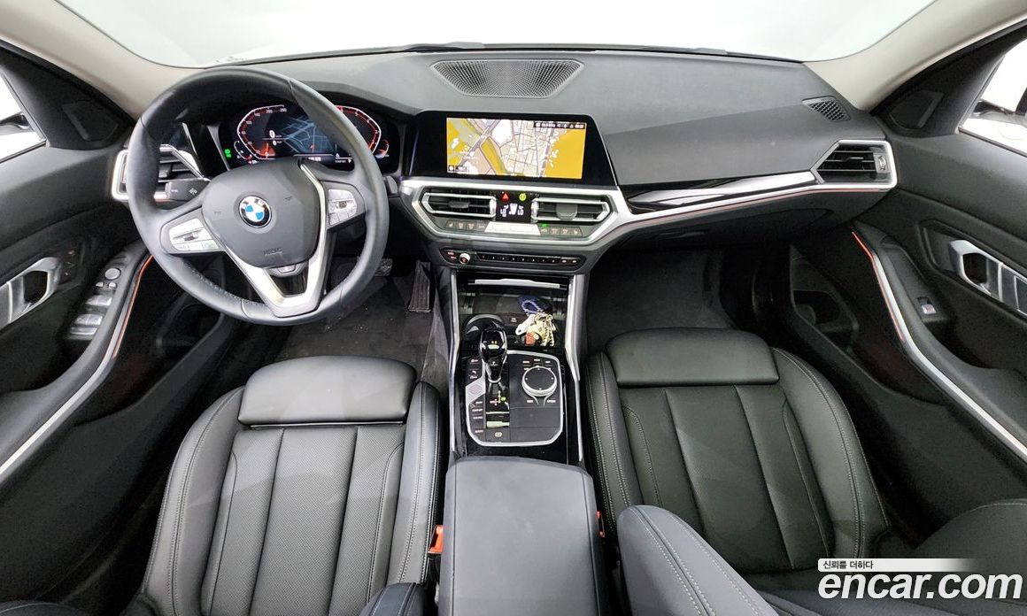BMW 3-Series i320