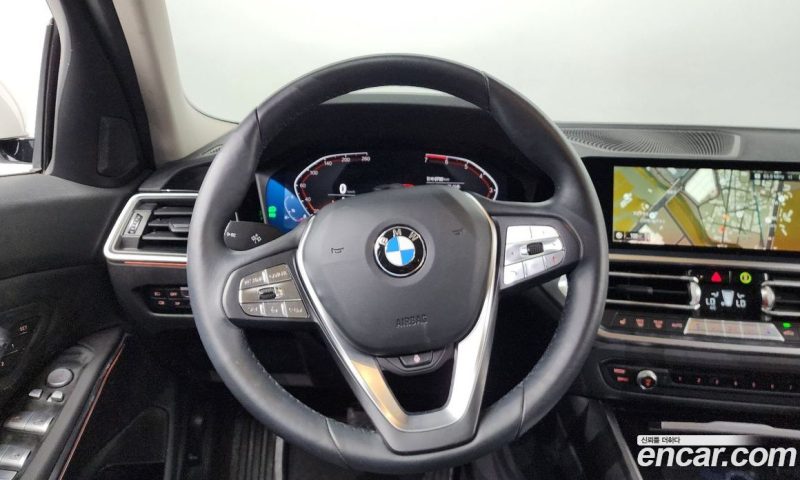 BMW 3-Series i320
