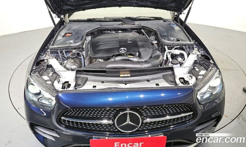 Mercedes Benz E-Class E350 4MATIC AMG Line