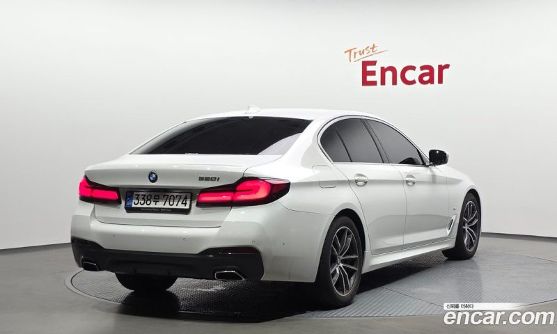 BMW 5-Series i520 M Sport