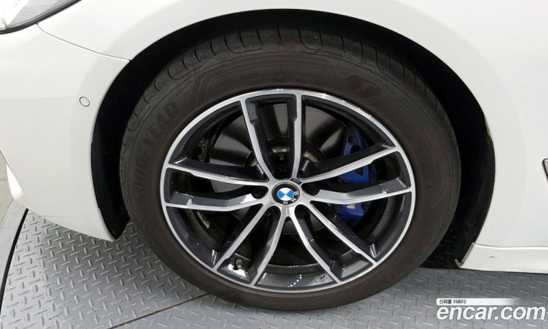 BMW 5-Series i520 M Sport