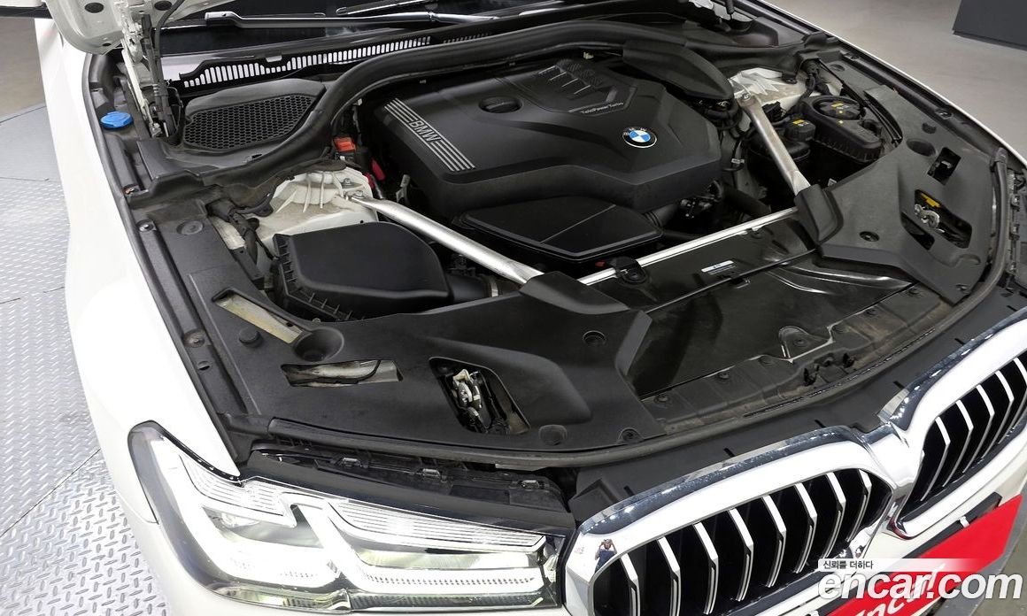 BMW 5-Series i520 M Sport