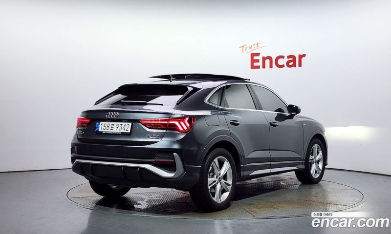 Audi Q3 35 TDI Premium Sportback