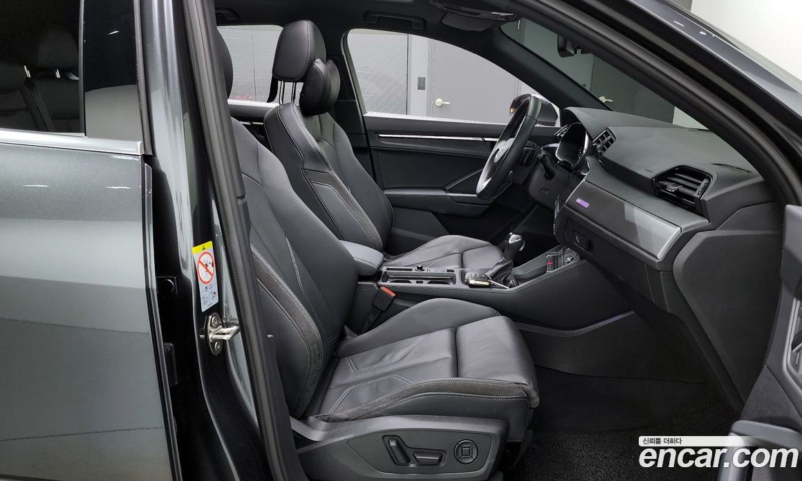 Audi Q3 35 TDI Premium Sportback