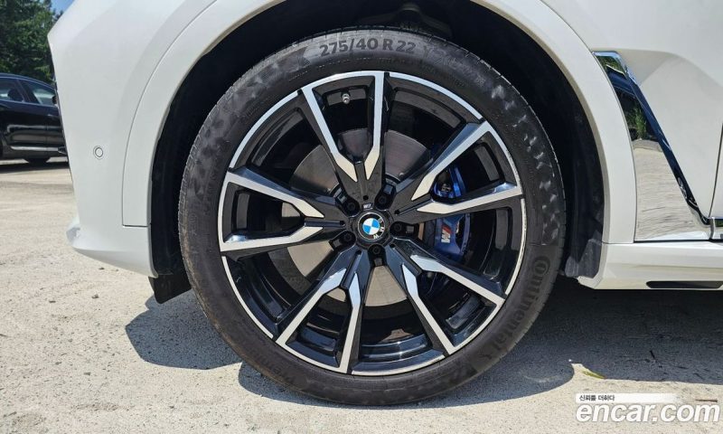 BMW X7 xDrive i40 M Sport 6STR