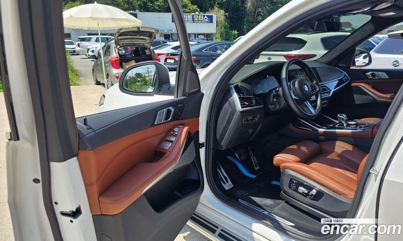 BMW X7 xDrive i40 M Sport 6STR