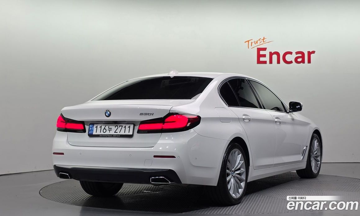 BMW 5-Series i530 Luxury