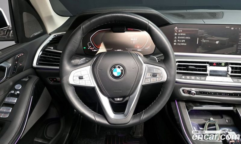 BMW X7 xDrive i40 Design Pure Excellence 6-Seater