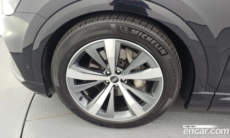 Audi Q8 50 TDI Quattro Premium