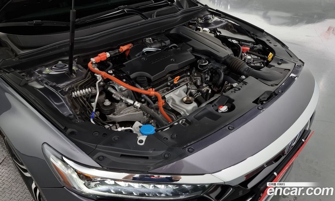 Honda Accord 2.0 Hybrid Touring
