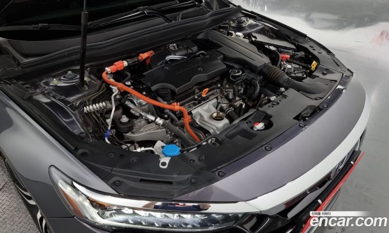 Honda Accord 2.0 Hybrid Touring