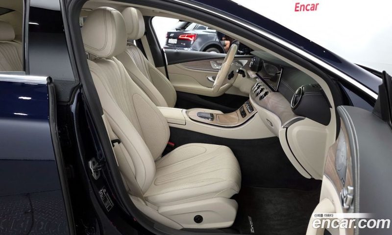 Mercedes Benz CLS-Class CLS450 4MATIC AMG Line