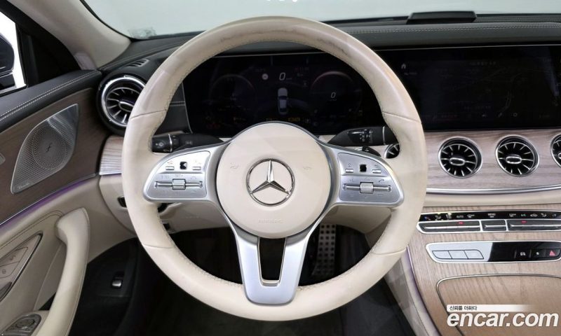 Mercedes Benz CLS-Class CLS450 4MATIC AMG Line